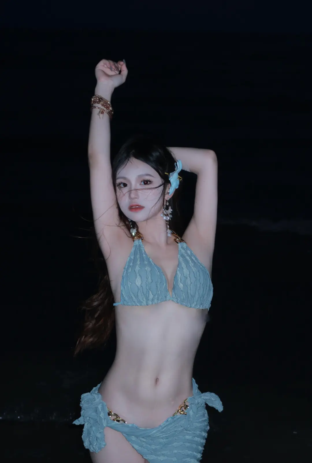 夜色比基尼